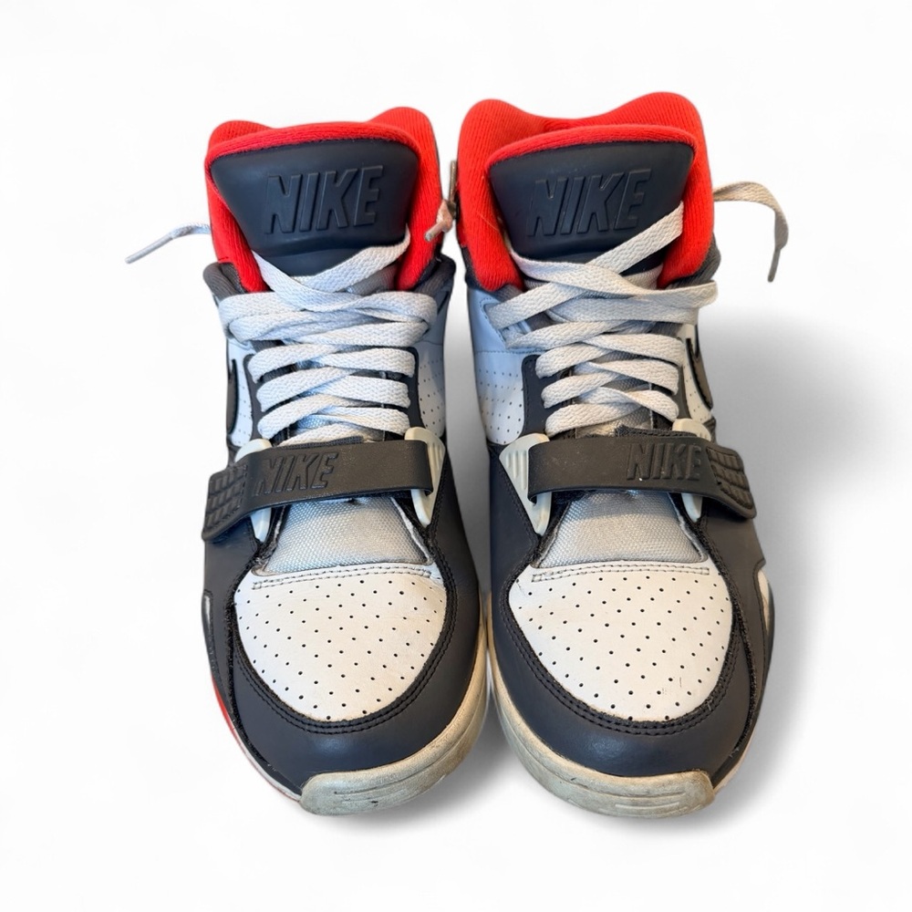 Nike Air Trainers Men's Sneakers - Grey, White, and Red
